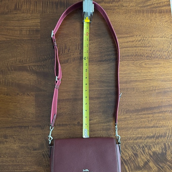 Coach Crossbody Camera Bag with Adjustable Guitar Strap - Picture 6 of 10